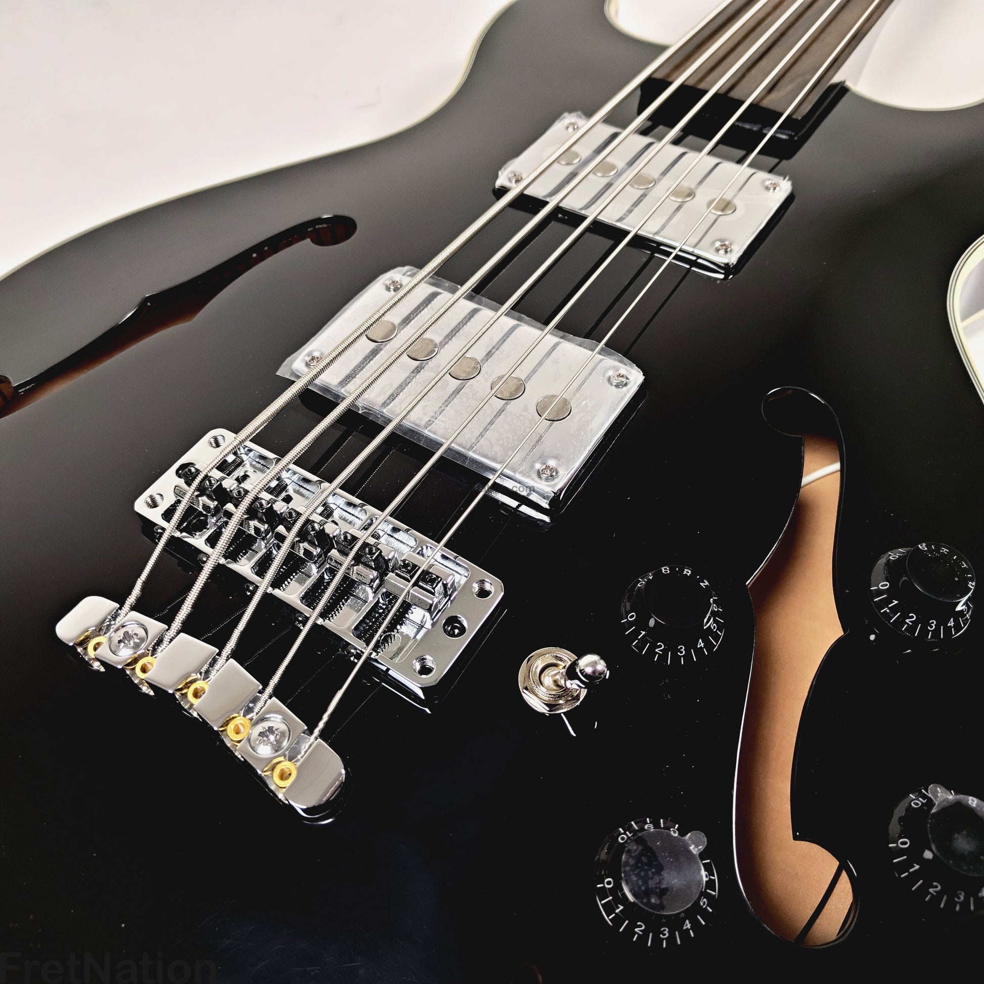 Warwick Warwick RockBass Star Fretless Bass 5-String Bass Solid Black 8.72lbs #569852-25